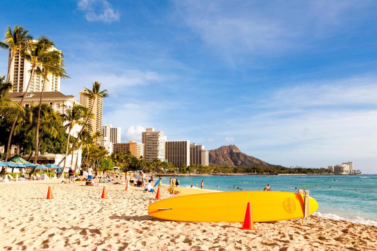 Aloha Vibes Await! Stylish Condo At Aloha Surf - Mountain And City Views Honolulu Extérieur photo
